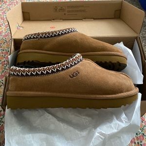 Brand new Ugg Tasman slippers